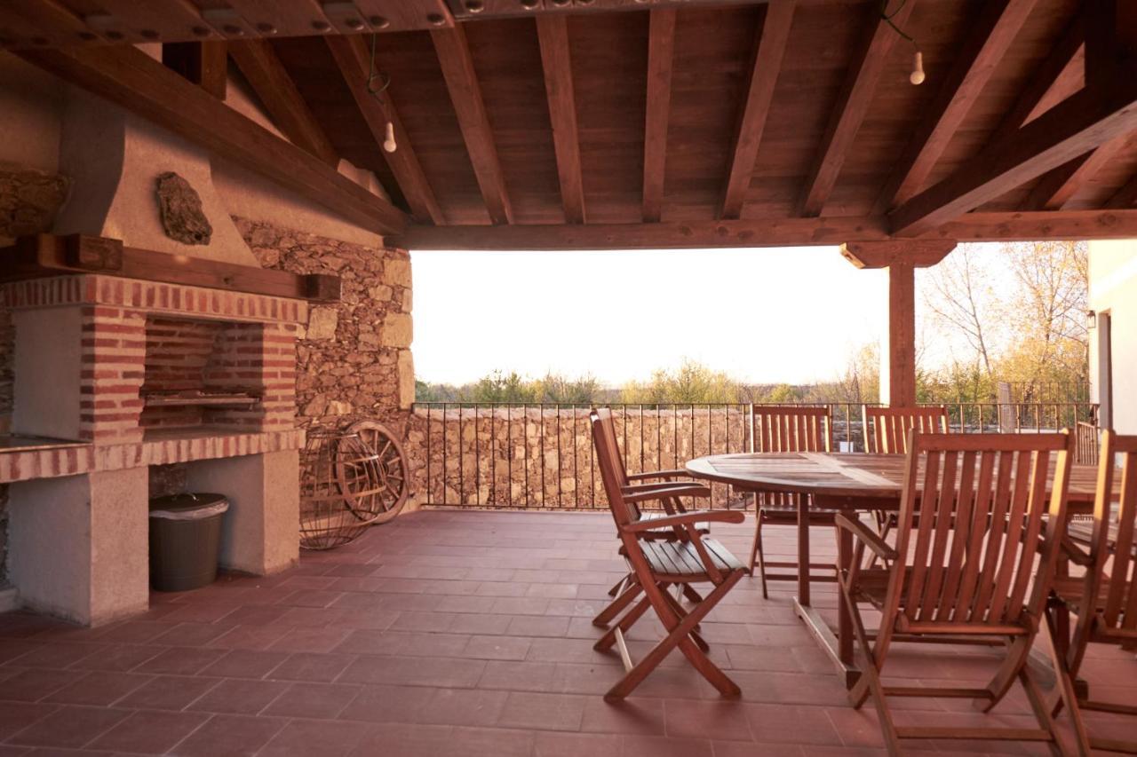 Casa Rural Victoriano Pedraza Rades de Abajo Buitenkant foto